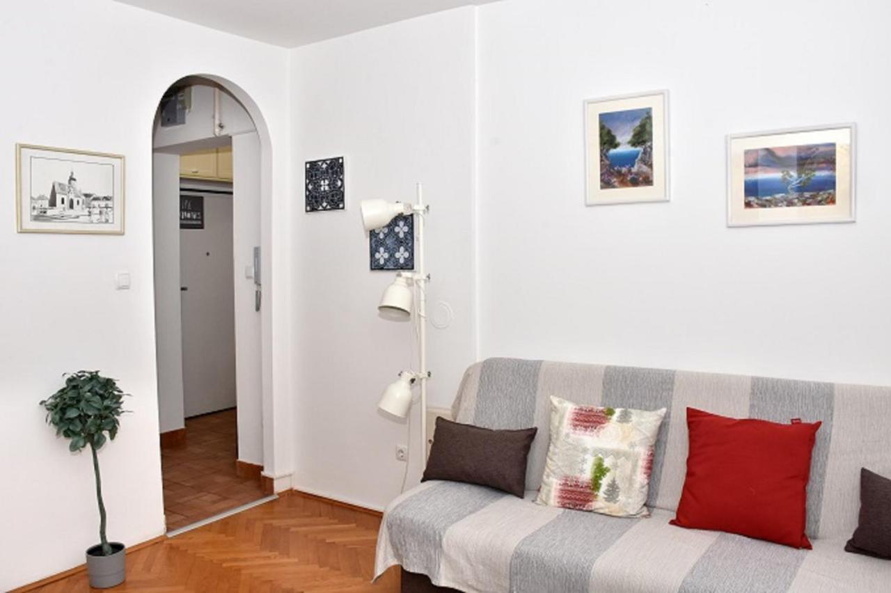 Apartman Vlaska 78 Zagreb Exterior foto